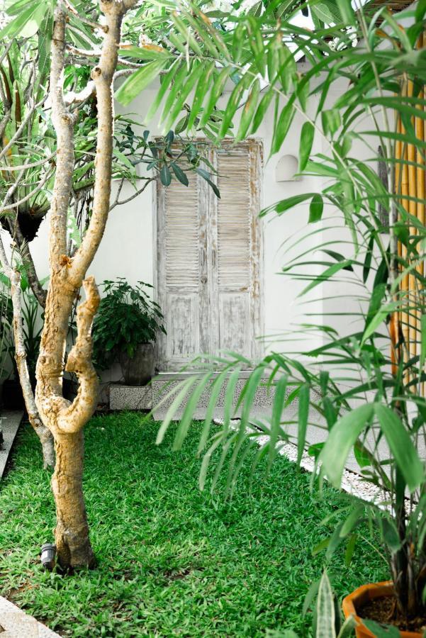 Bali Invest Living Hotel Canggu Екстериор снимка